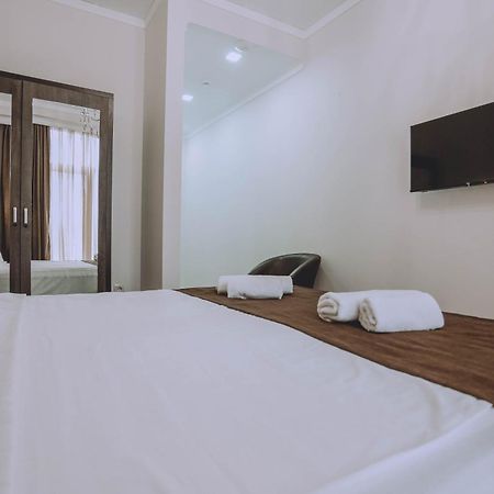 Royal Medis Hotel Batumi Exterior photo