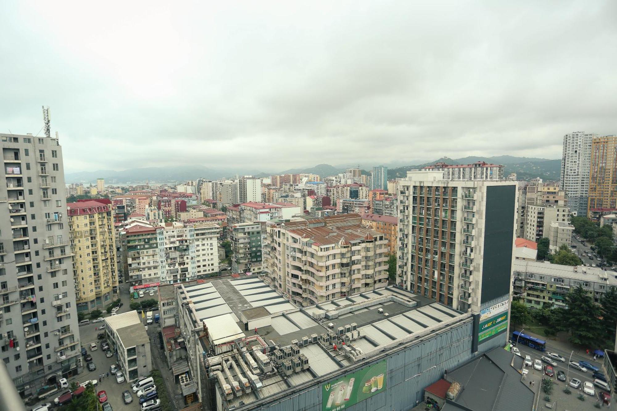 Royal Medis Hotel Batumi Exterior photo